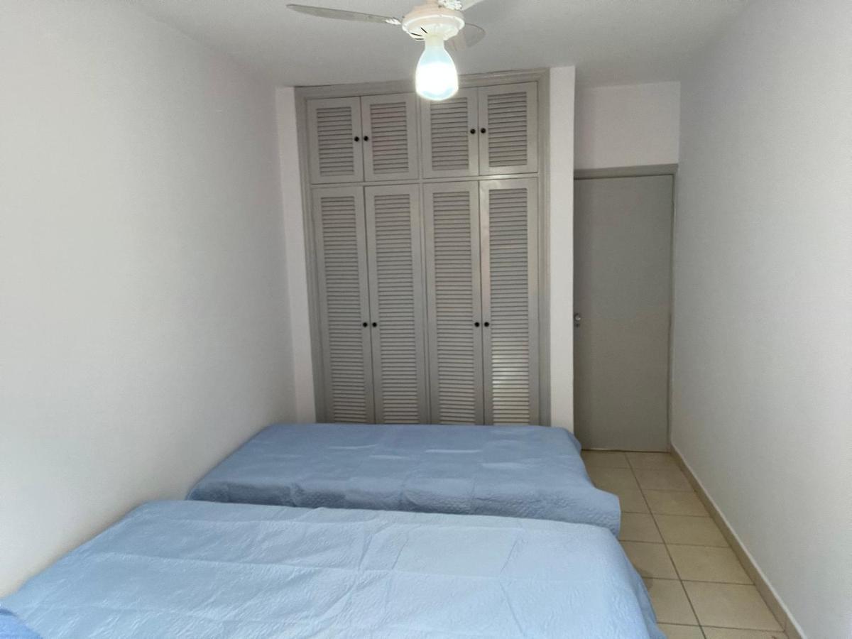 Apartamento 2 Guaruja Enseada 2 Dorm, 200M Praia Ed Carpentier Extérieur photo